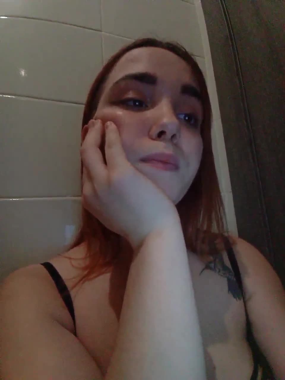 View or download file mollie_rose on 2023-01-06 from bongacams