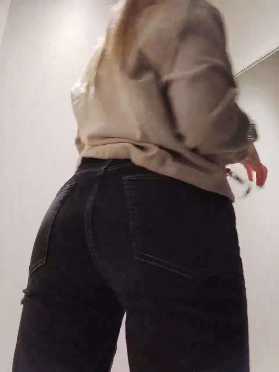 View or download file isabellast on 2023-01-07 from bongacams