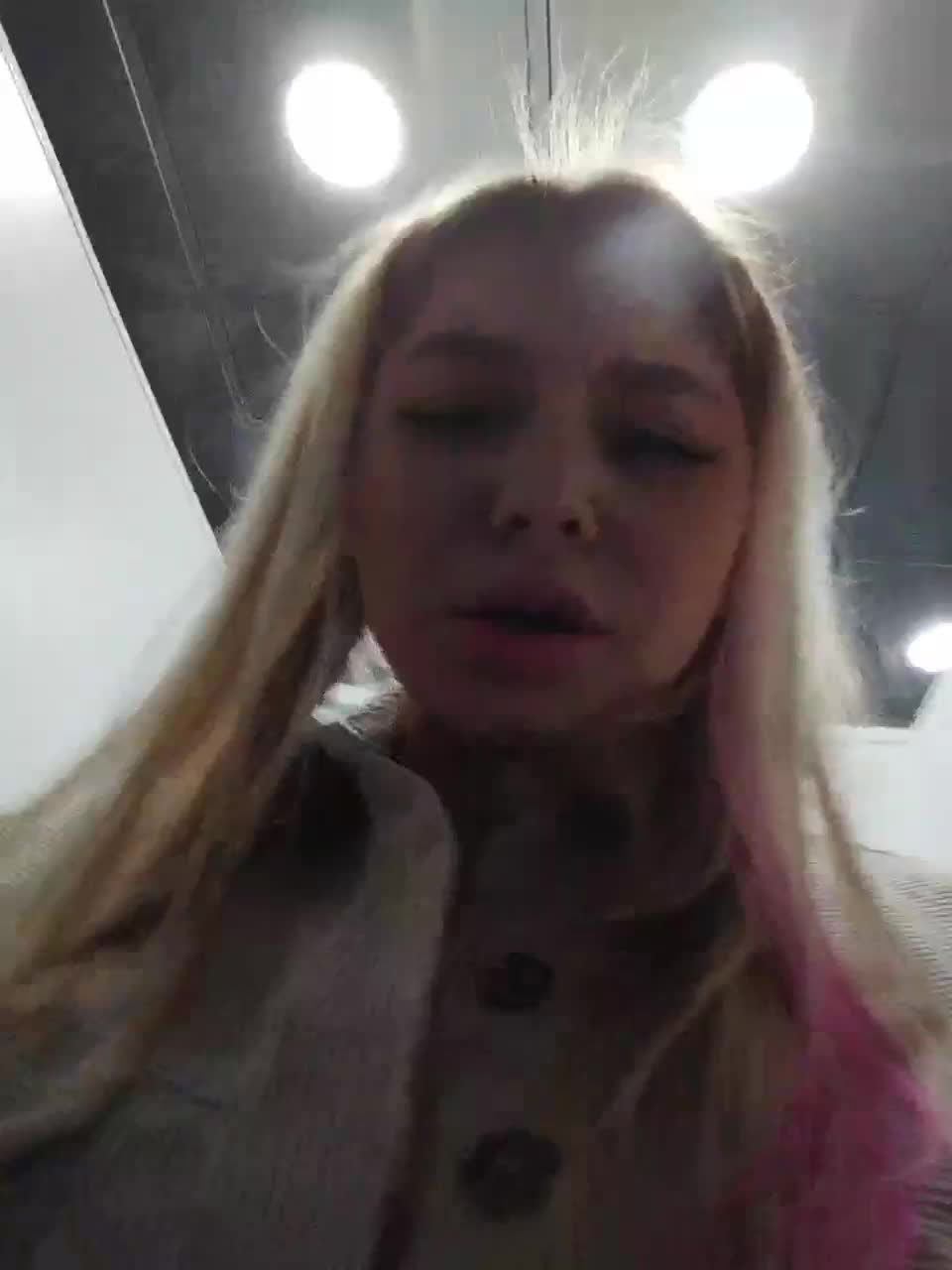 View or download file isabellast on 2023-01-07 from bongacams