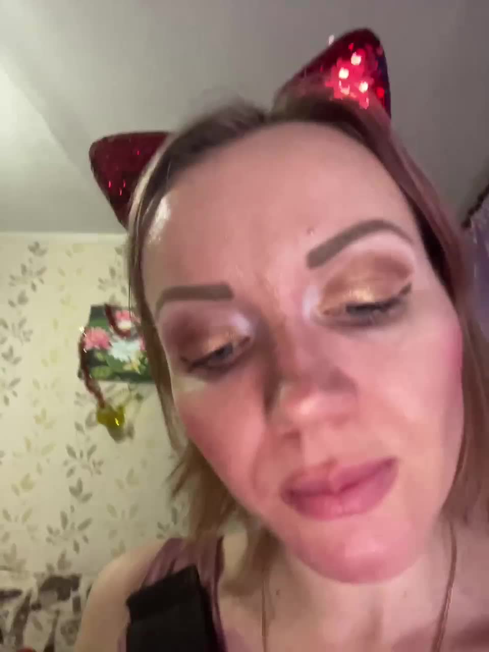 View or download file alenushka888 on 2023-01-08 from bongacams