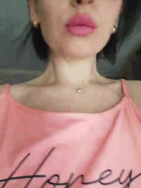 View or download file aureliyxxx on 2023-01-08 from bongacams