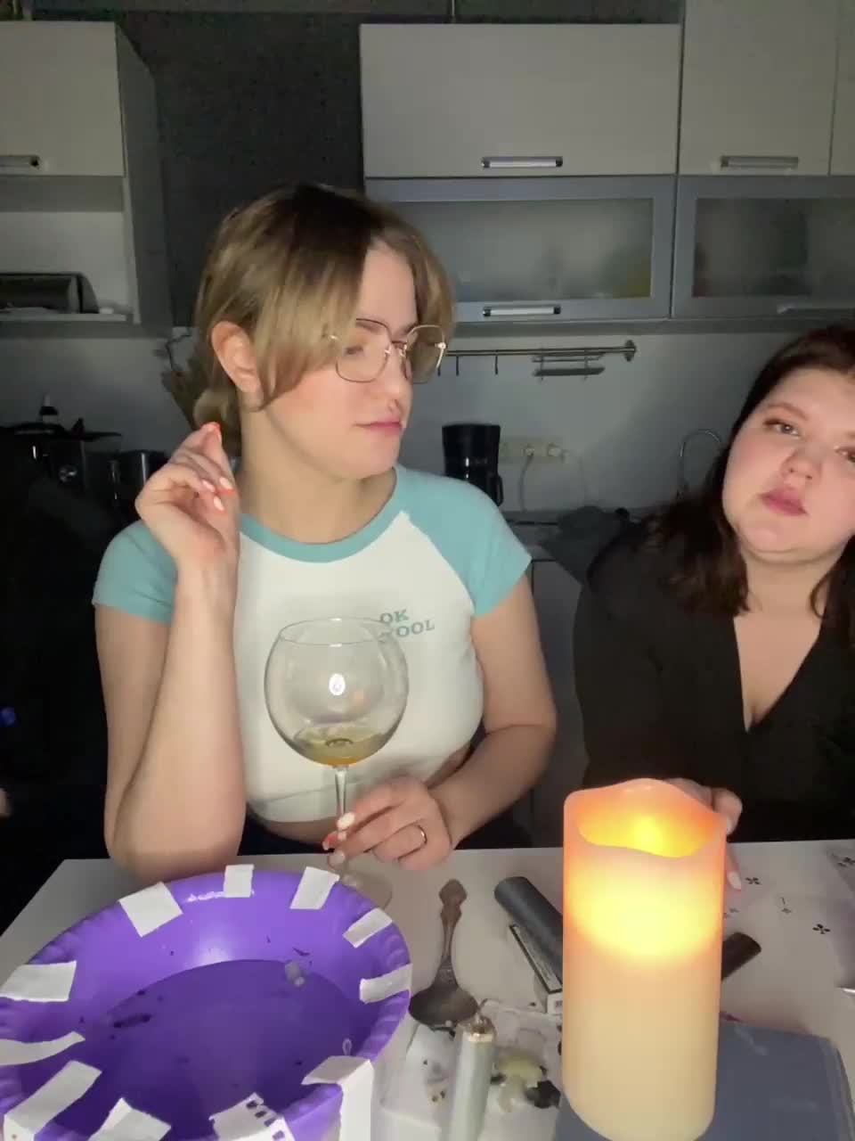 View or download file banana_peach on 2023-01-08 from bongacams