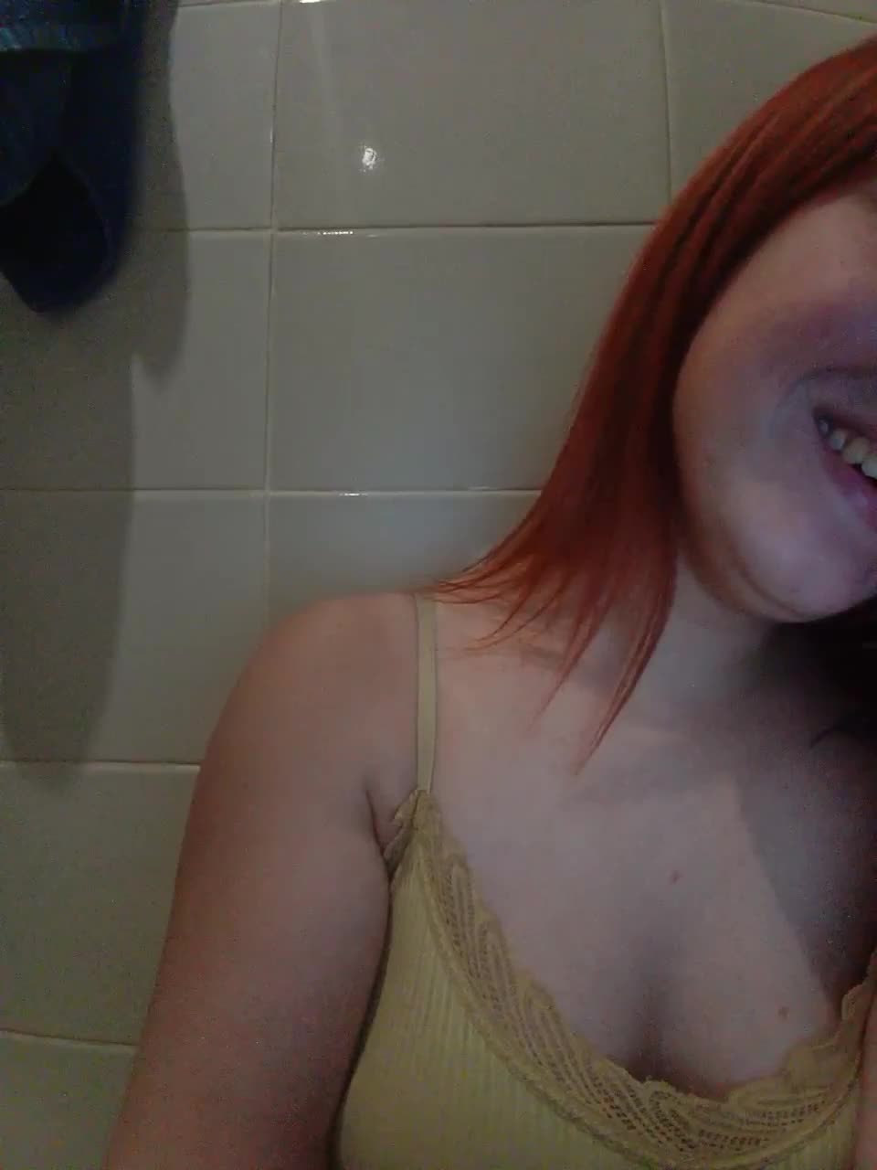 View or download file mollie_rose on 2023-01-10 from bongacams
