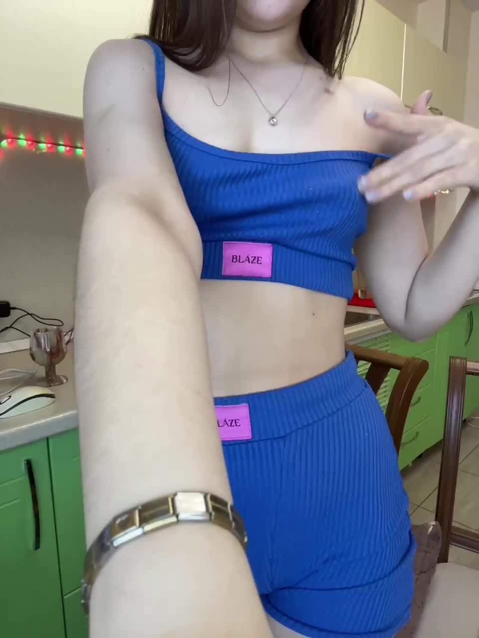 View or download file juicylana on 2023-01-11 from bongacams