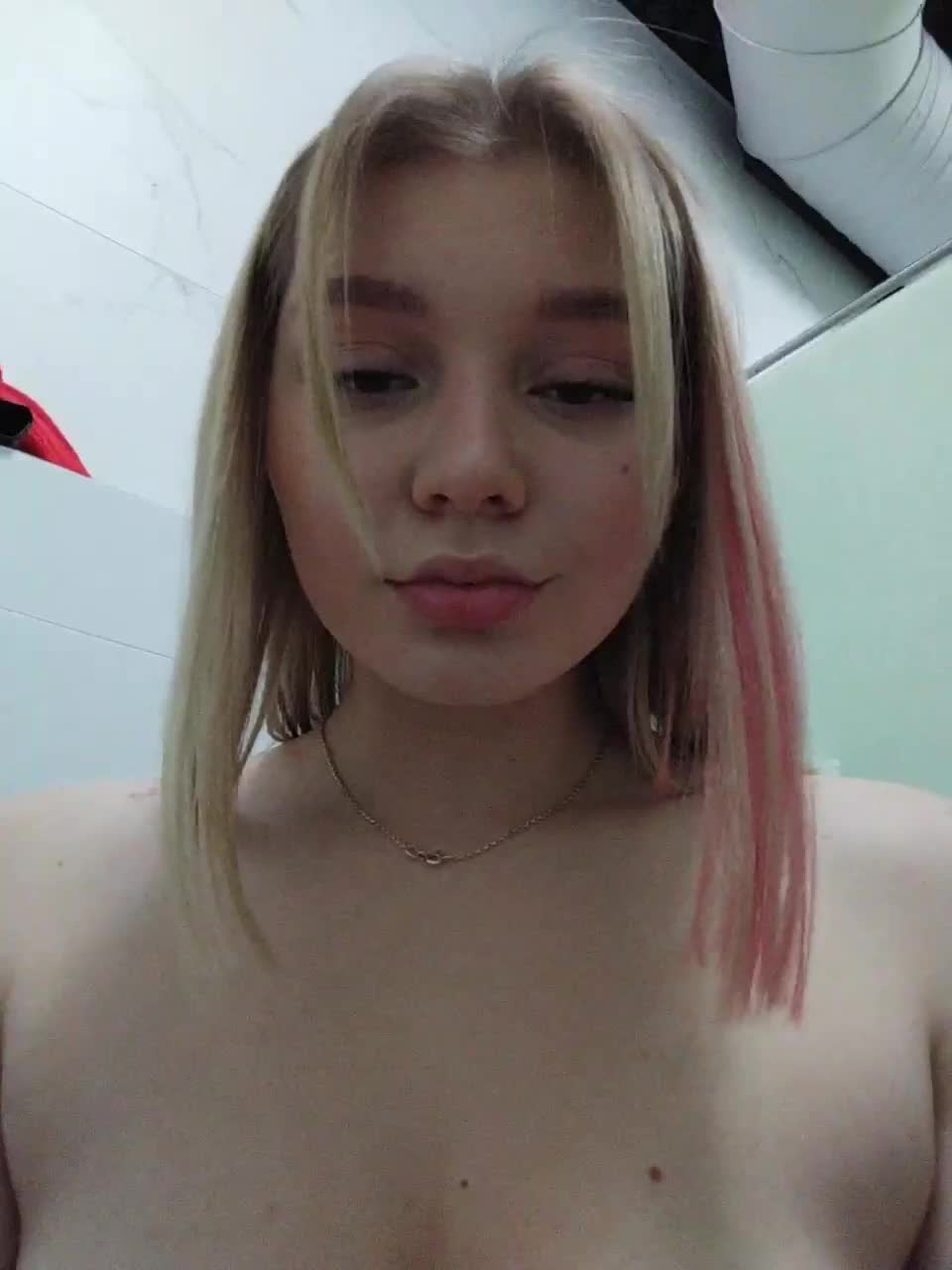 View or download file isabellast on 2023-01-12 from bongacams