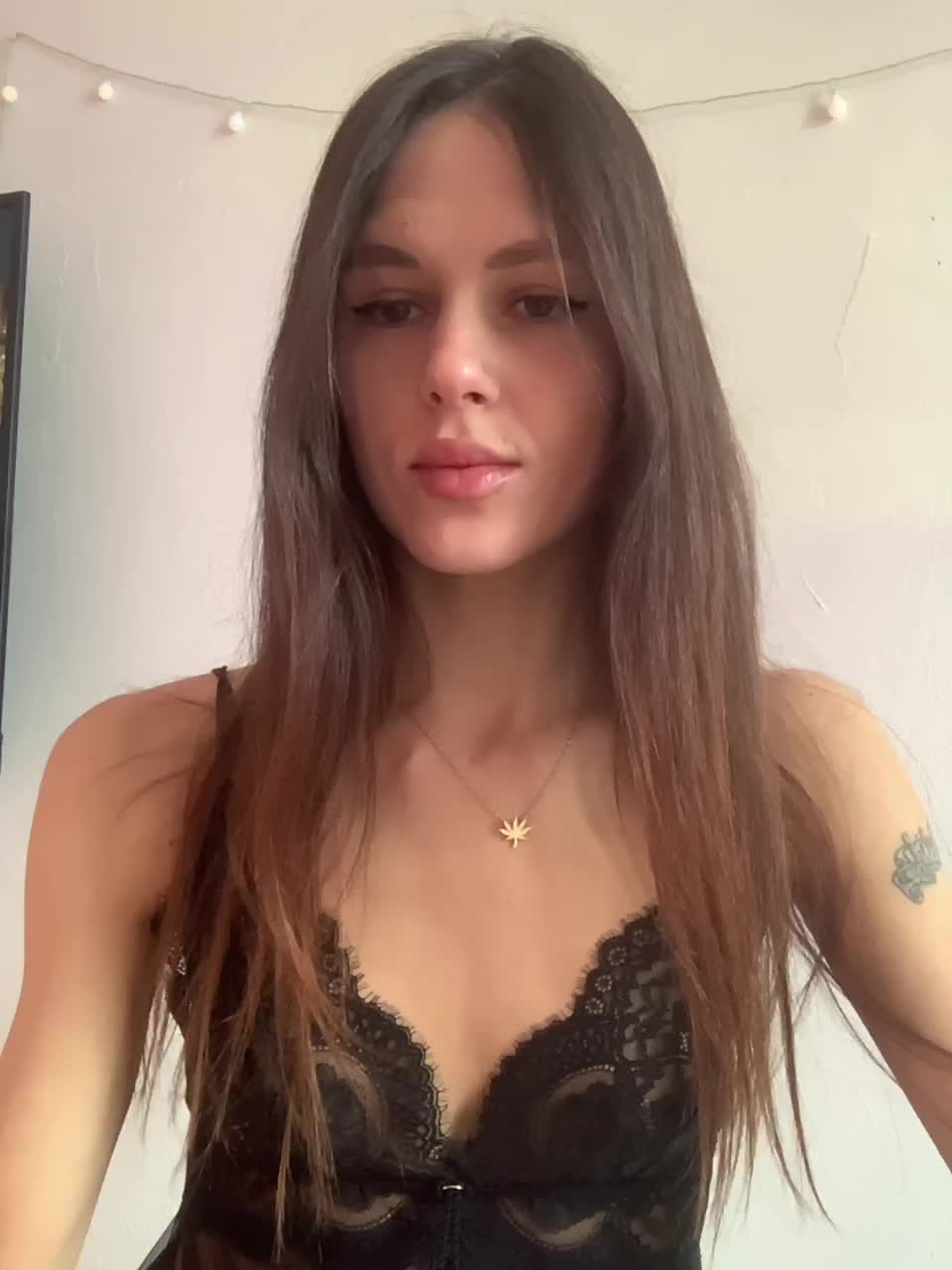 View or download file shawty420 on 2023-01-12 from bongacams