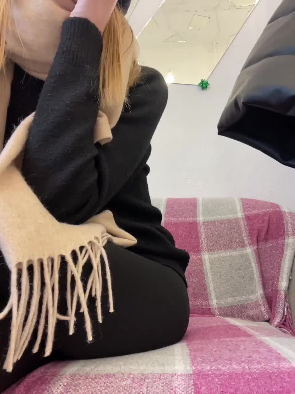 View or download file missfentasy1 on 2023-01-13 from bongacams