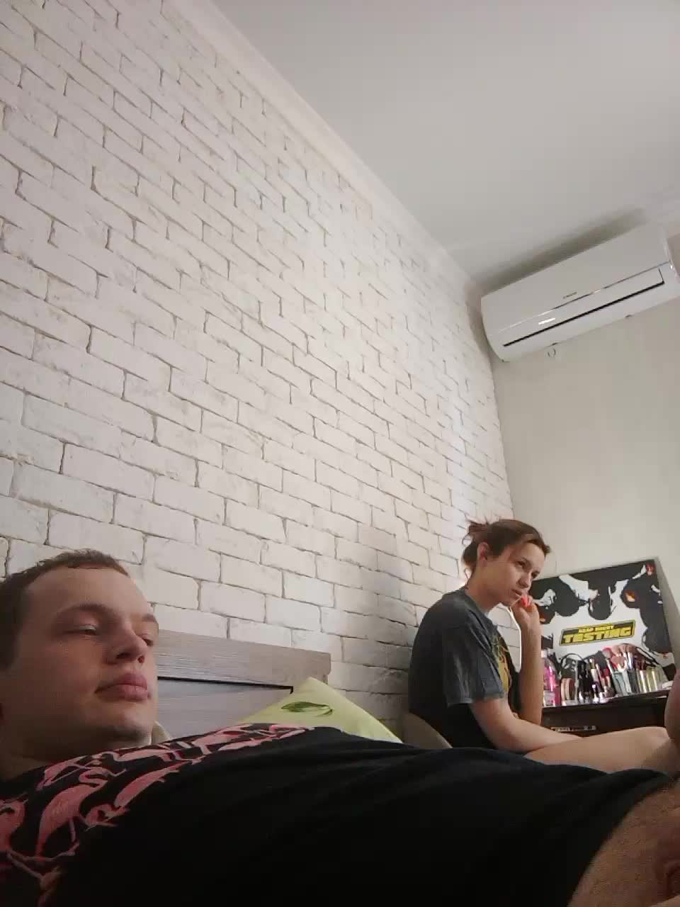 View or download file avaxstudio on 2023-01-15 from bongacams