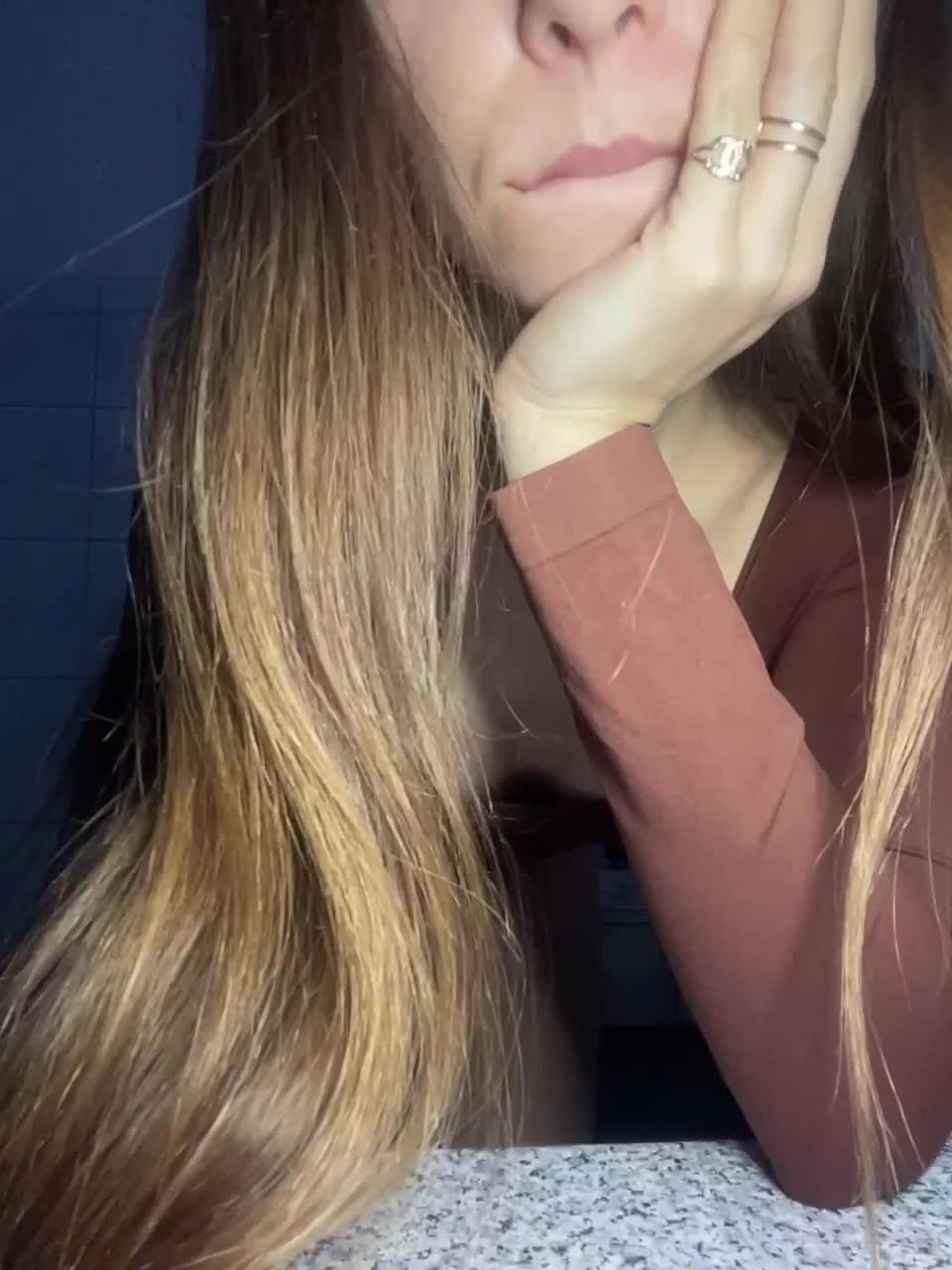 View or download file monikayyy on 2023-01-15 from bongacams