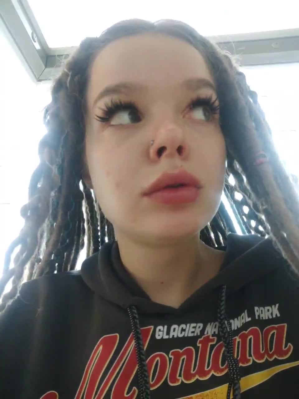 View or download file diprincess on 2023-01-16 from bongacams