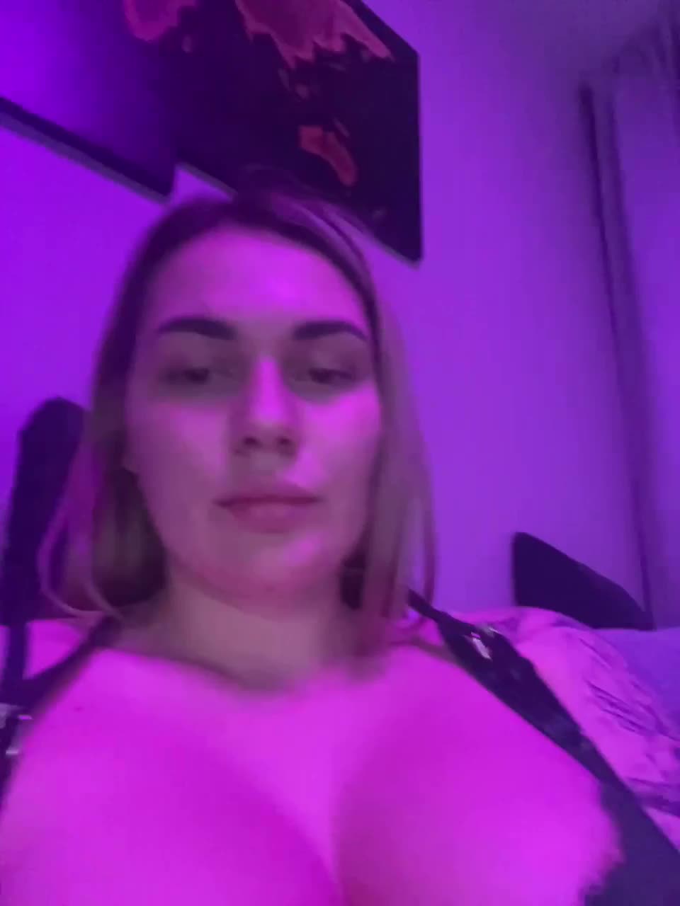 View or download file lessil on 2023-01-17 from bongacams