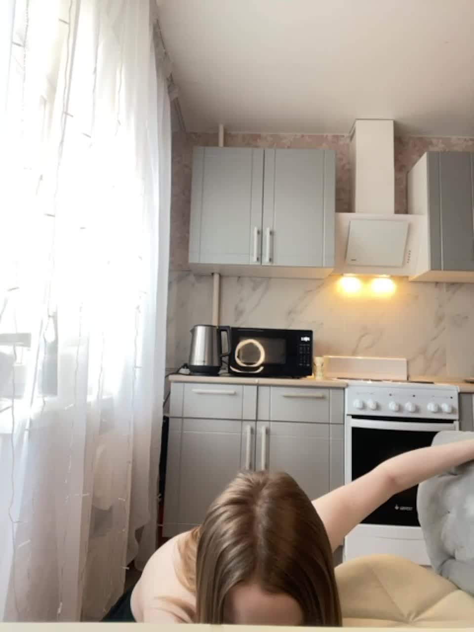 View or download file vikusik22a on 2023-01-19 from bongacams