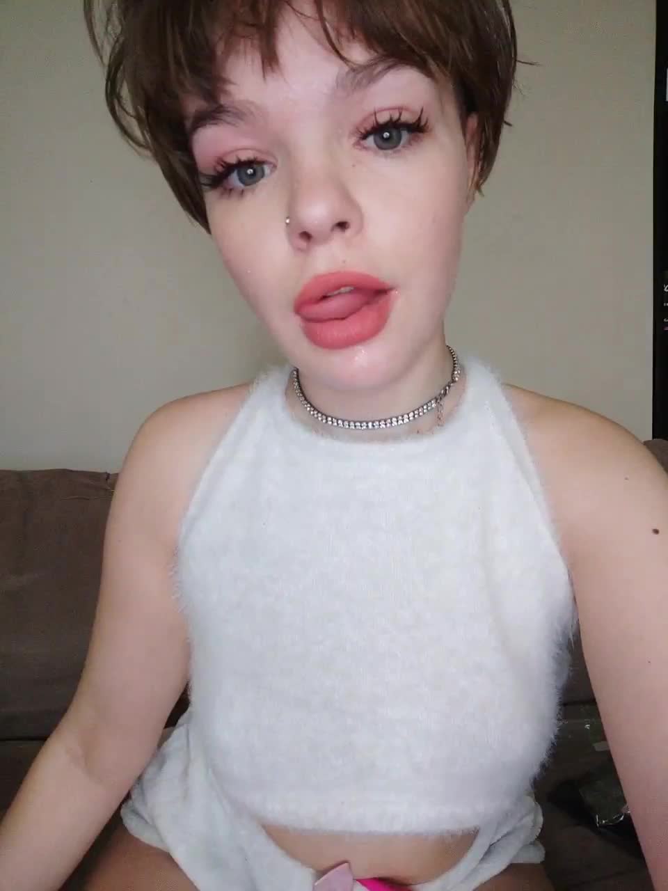 View or download file diprincess on 2023-01-20 from bongacams