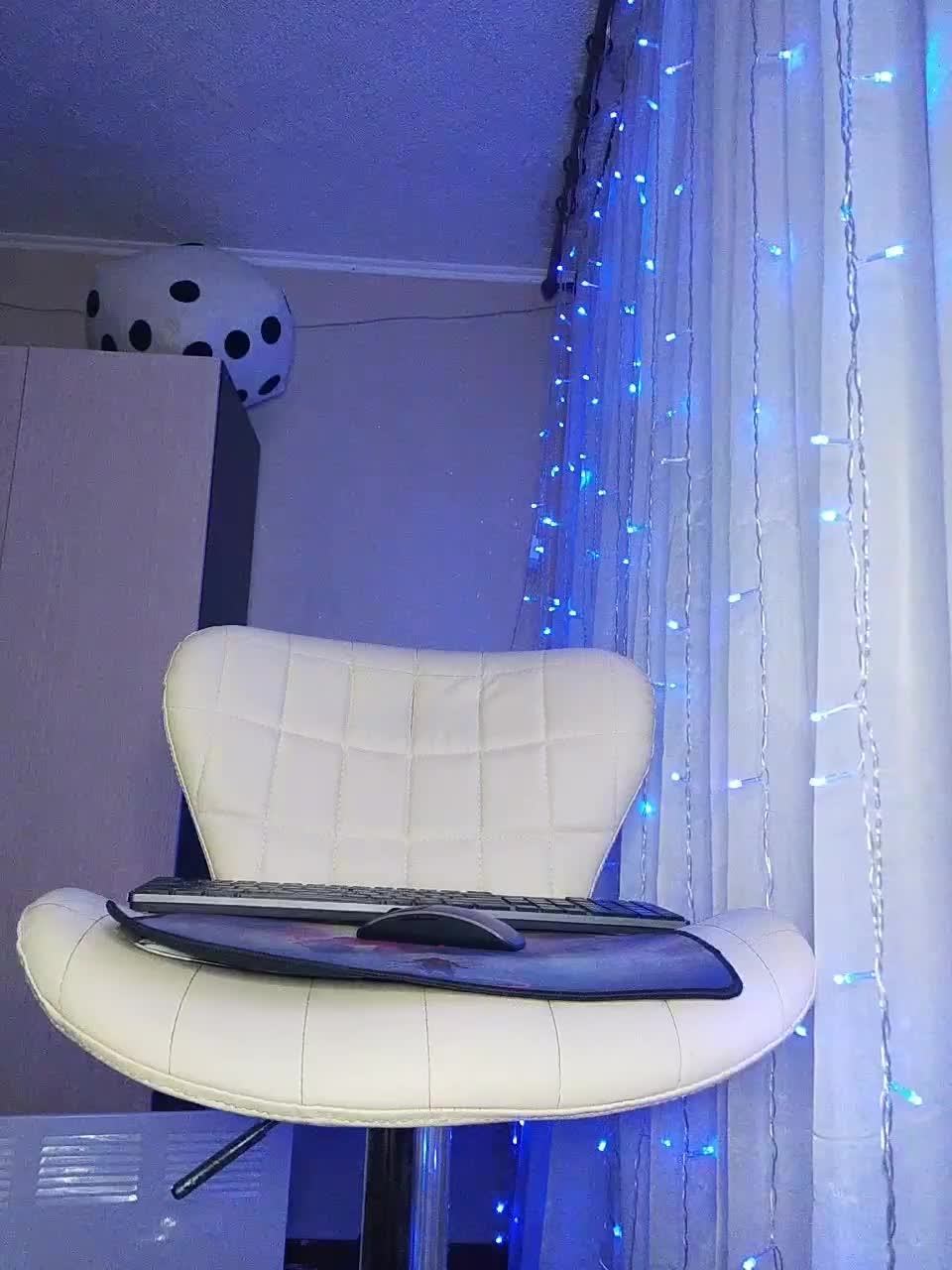 View or download file kristen777 on 2023-01-20 from bongacams