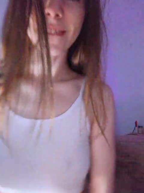 View or download file emilyev4ns on 2023-01-21 from bongacams