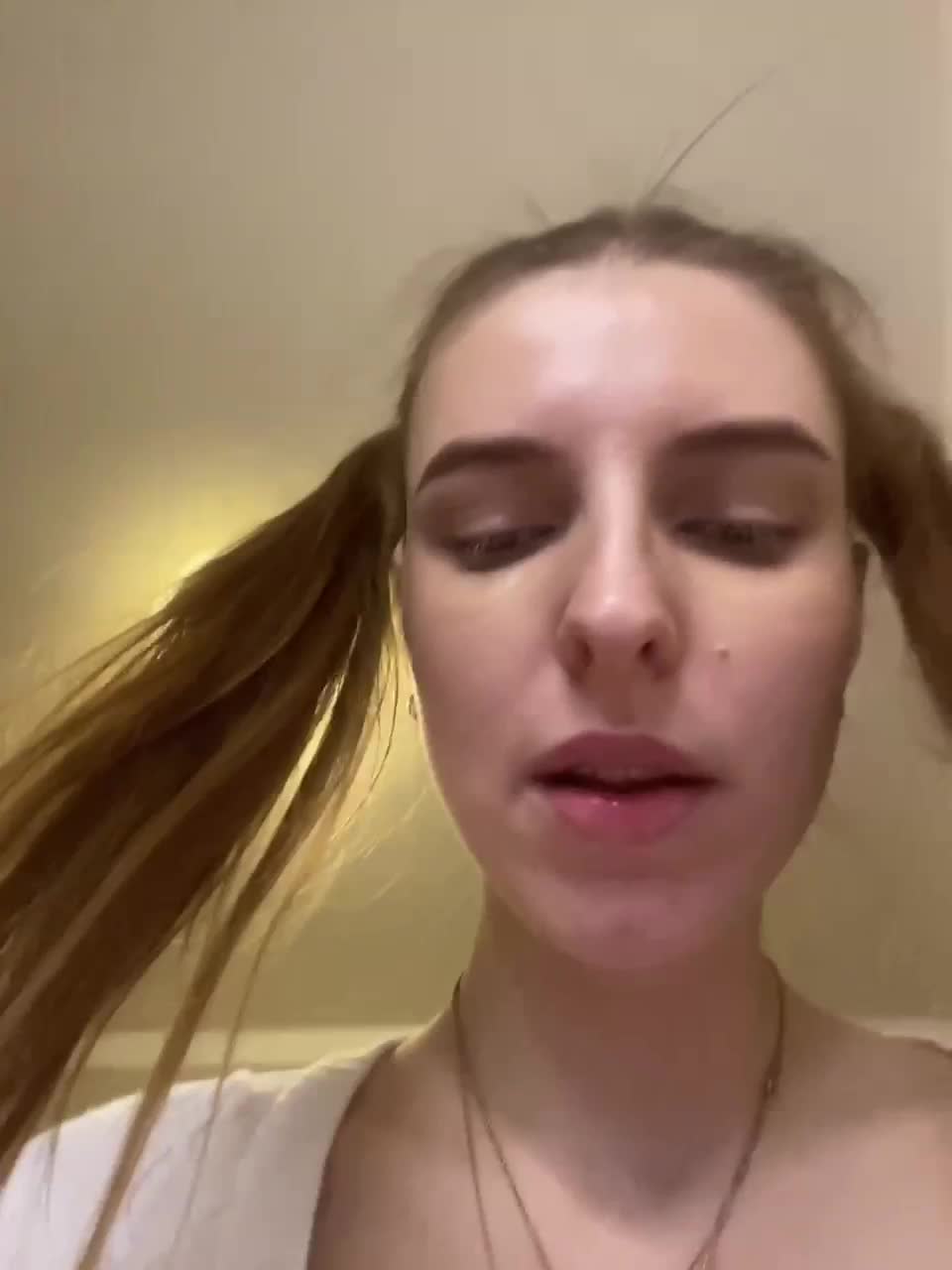 View or download file missfentasy1 on 2023-01-21 from bongacams