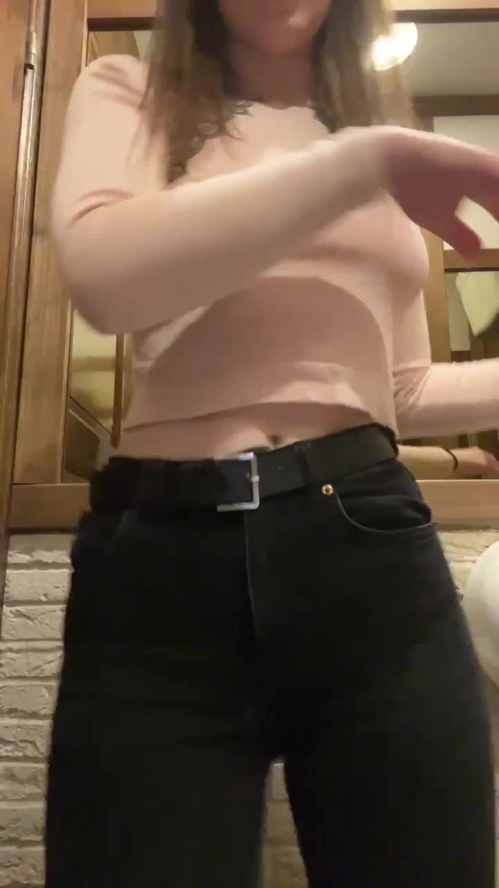 View or download file moon_shards on 2023-01-22 from bongacams