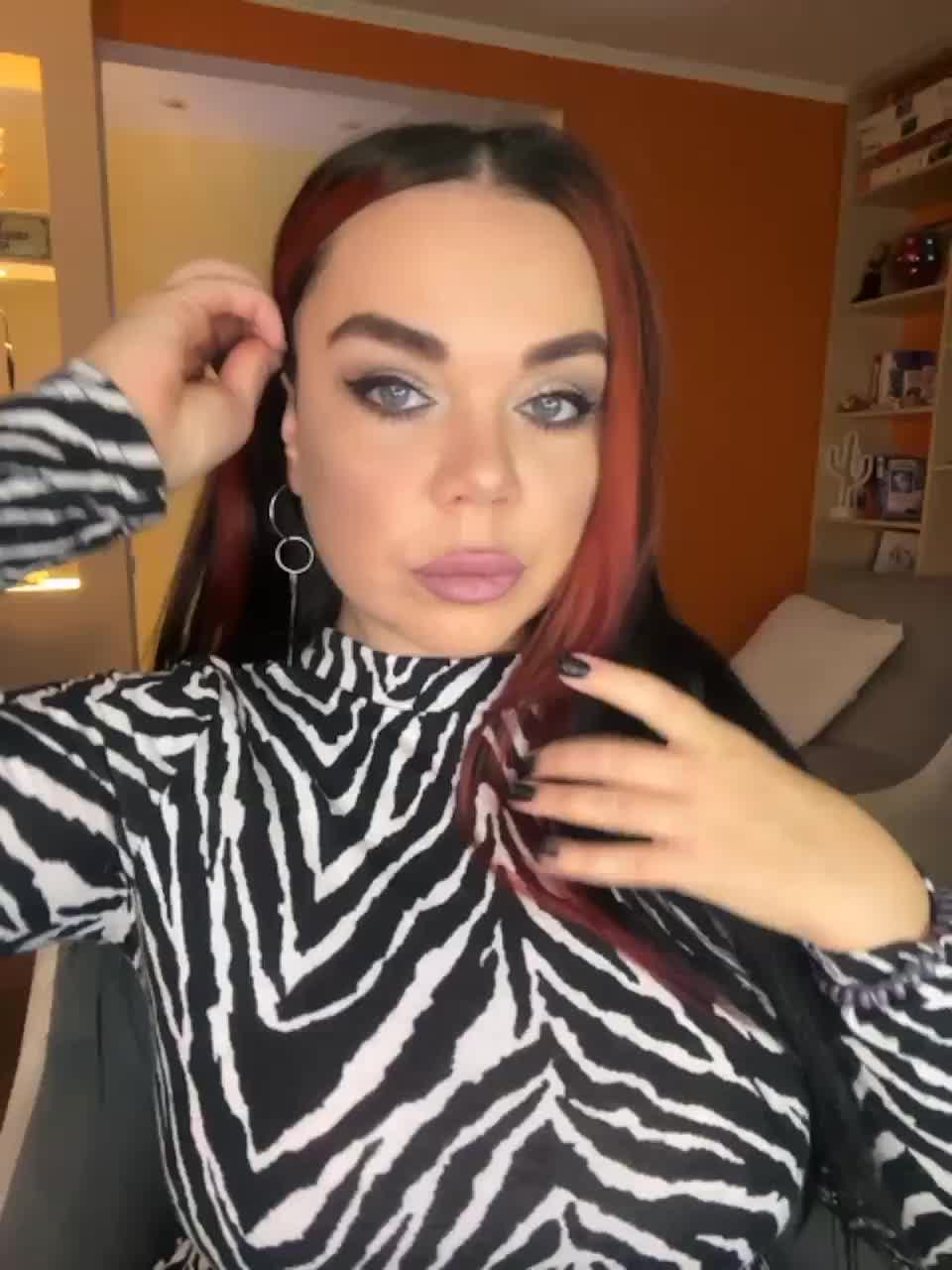 View or download file oliviagoold on 2023-01-23 from bongacams