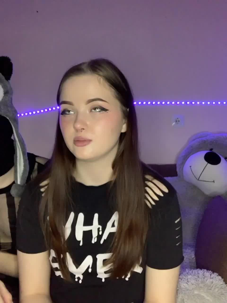 View or download file cute_popkins on 2023-01-24 from bongacams