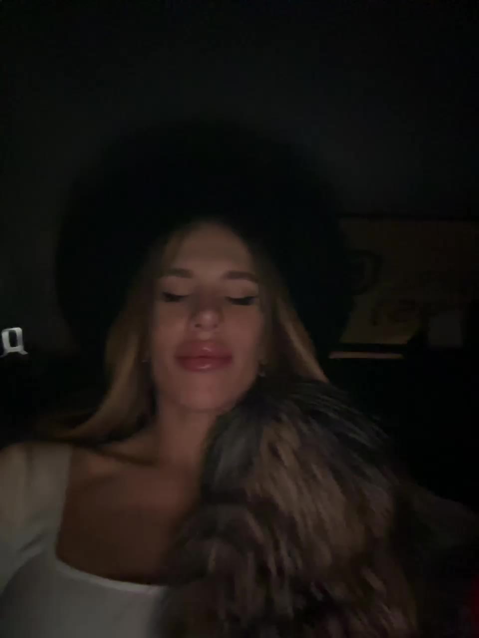 View or download file blondinochkaa on 2023-01-25 from bongacams