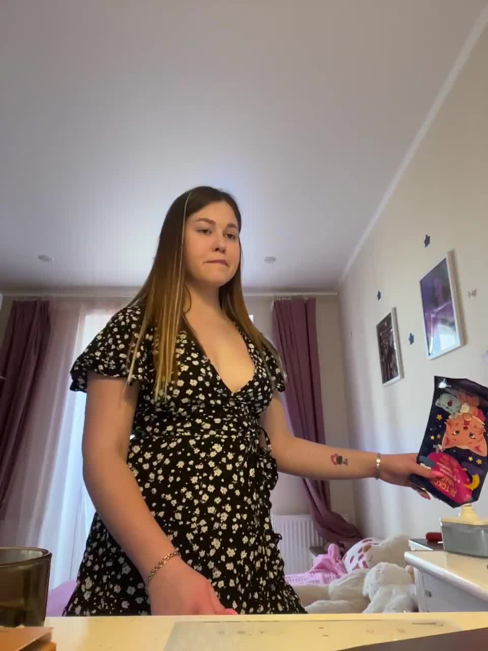 View or download file katemiddleton on 2023-01-25 from bongacams