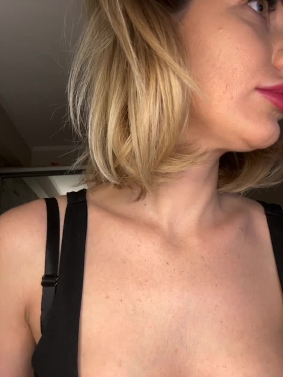 View or download file roselynax on 2023-01-26 from bongacams