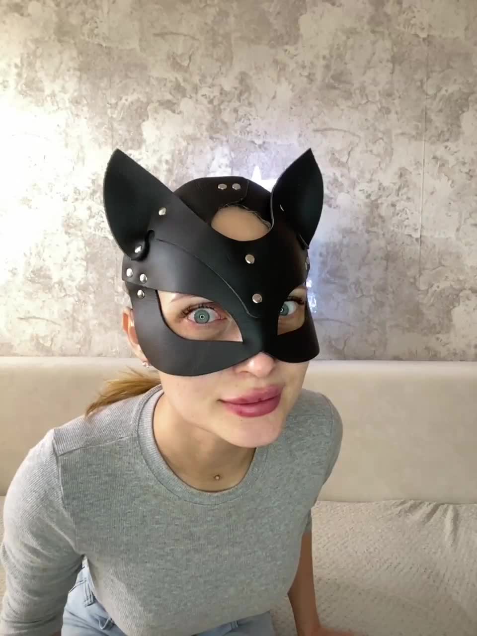 View or download file tchlen1 on 2023-01-26 from bongacams