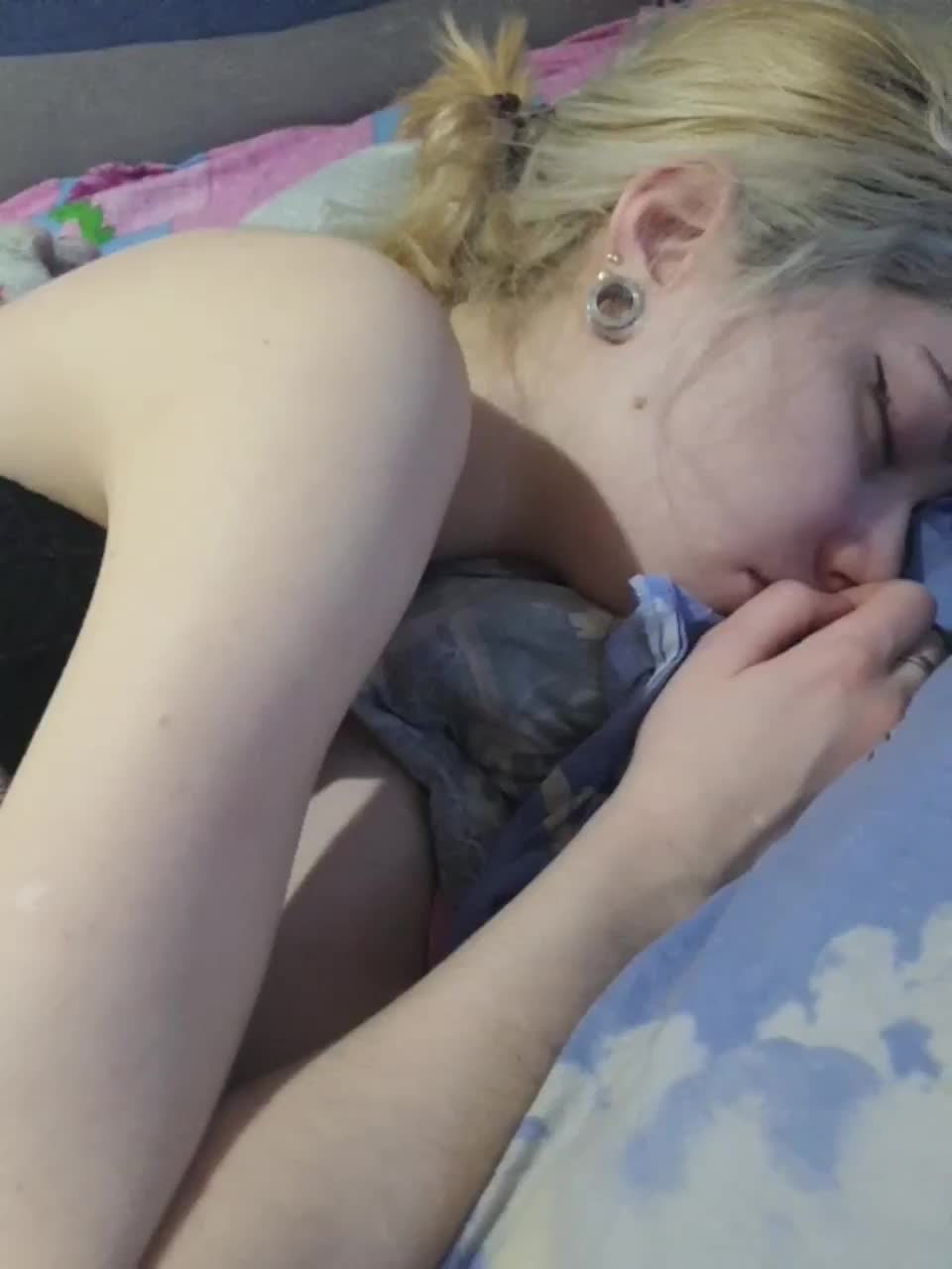 View or download file tequila_girl on 2023-01-26 from bongacams