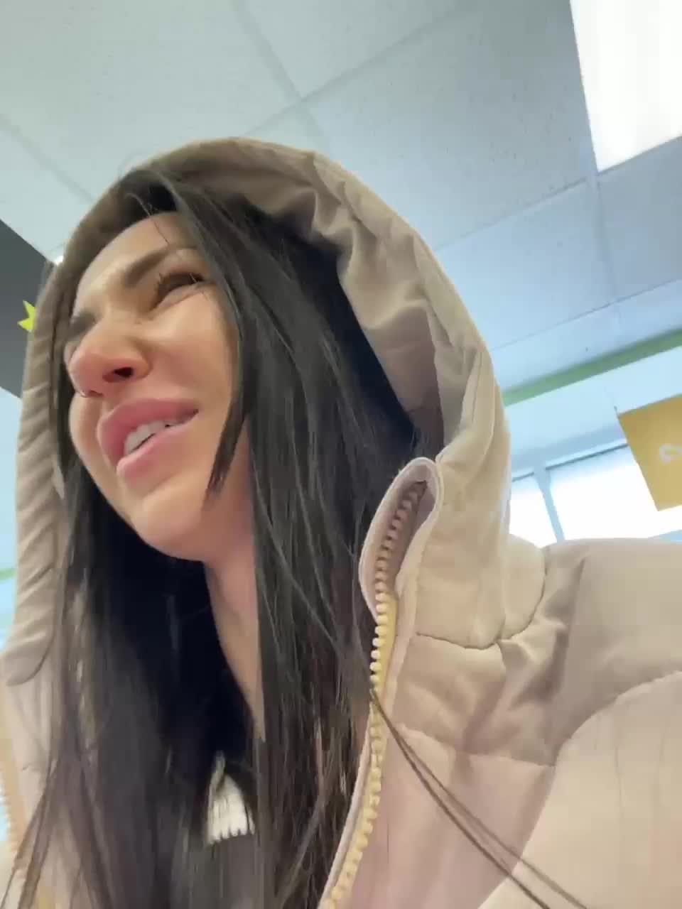 View or download file _ann_ on 2023-01-30 from bongacams