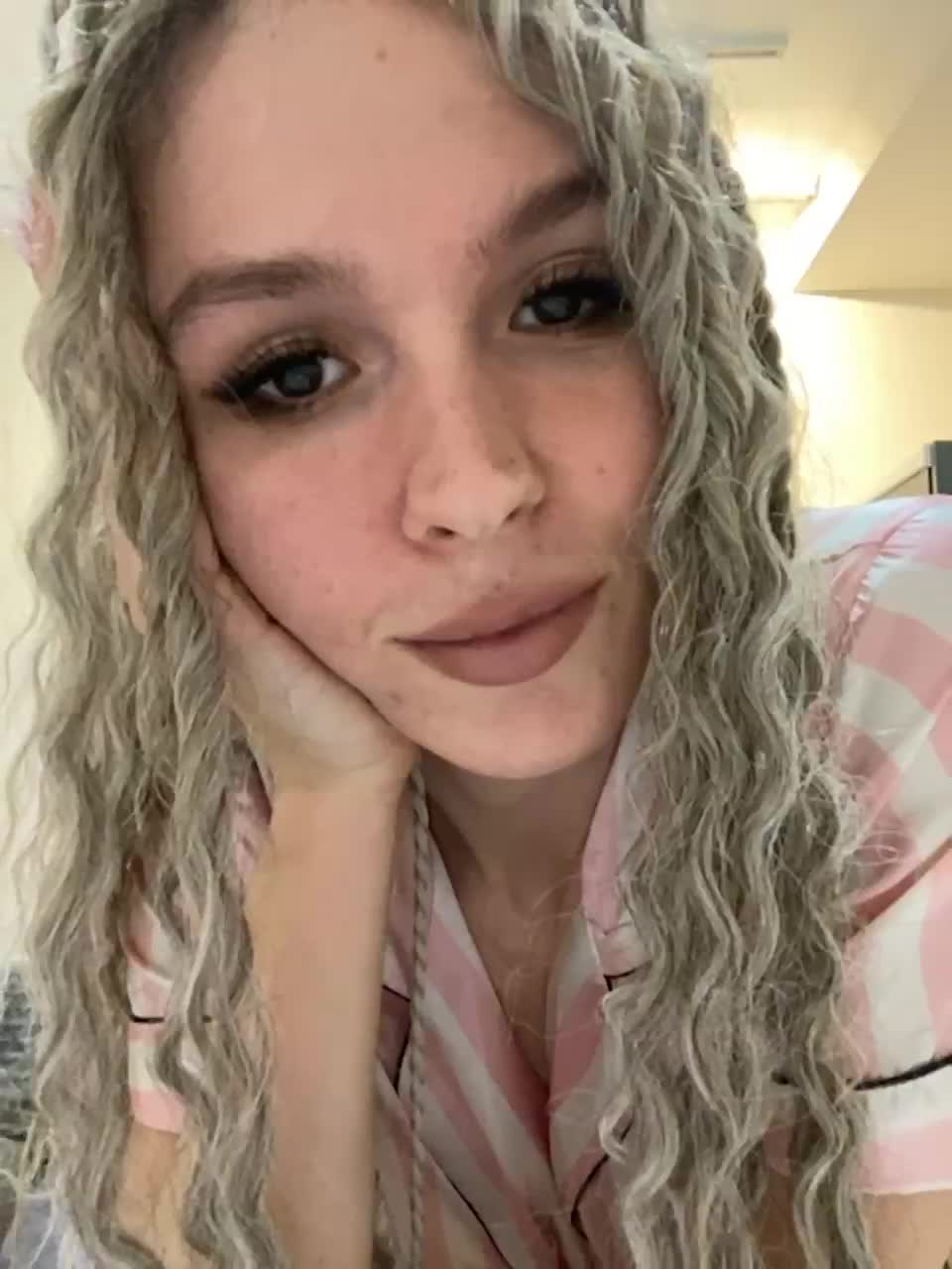 View or download file cute_kitty on 2023-01-30 from bongacams