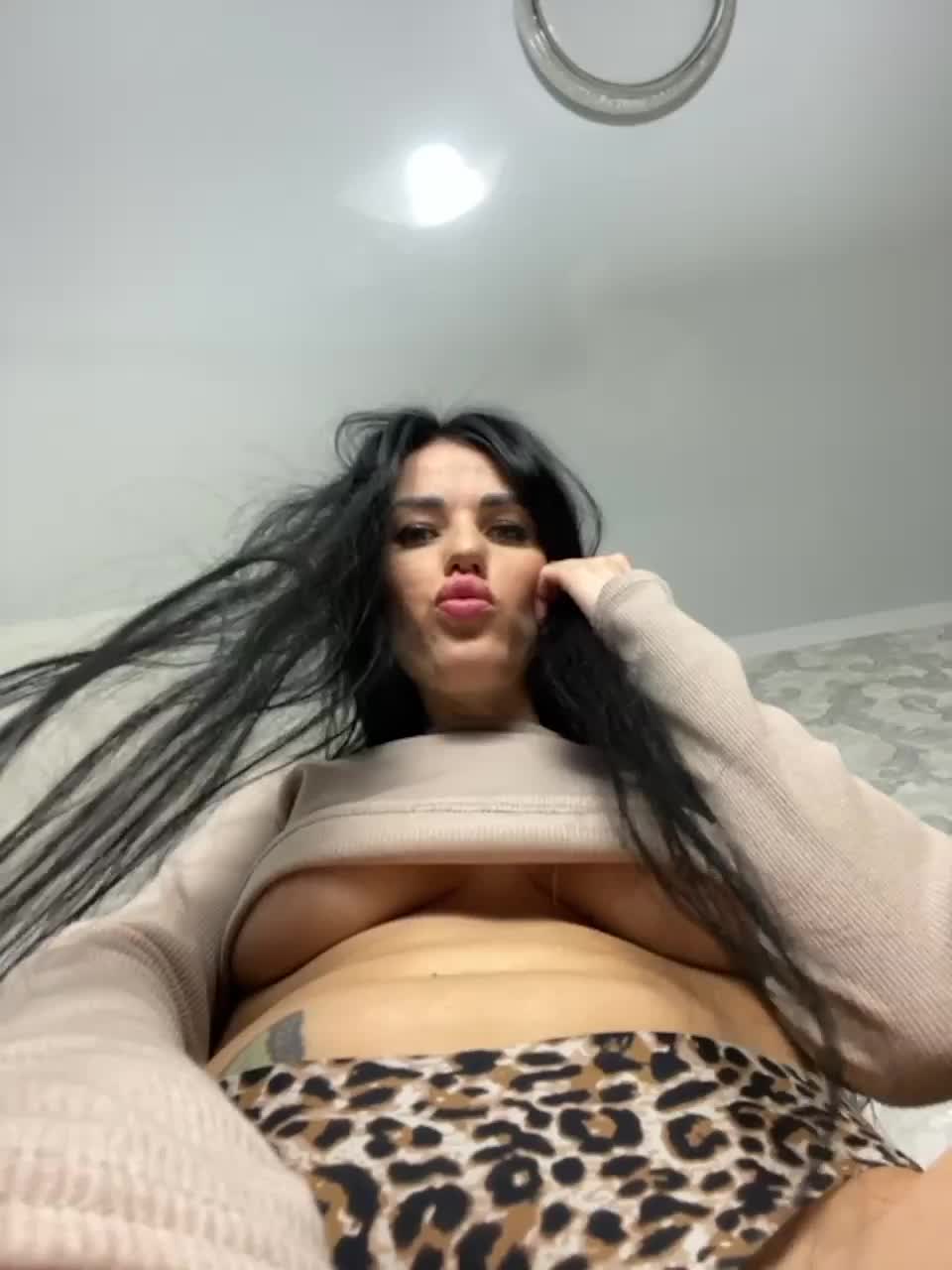 View or download file nicol on 2023-01-31 from bongacams