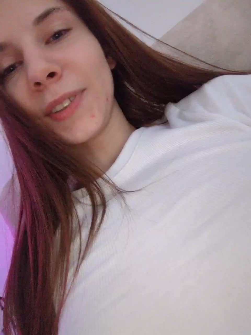 View or download file emilyev4ns on 2023-02-01 from bongacams