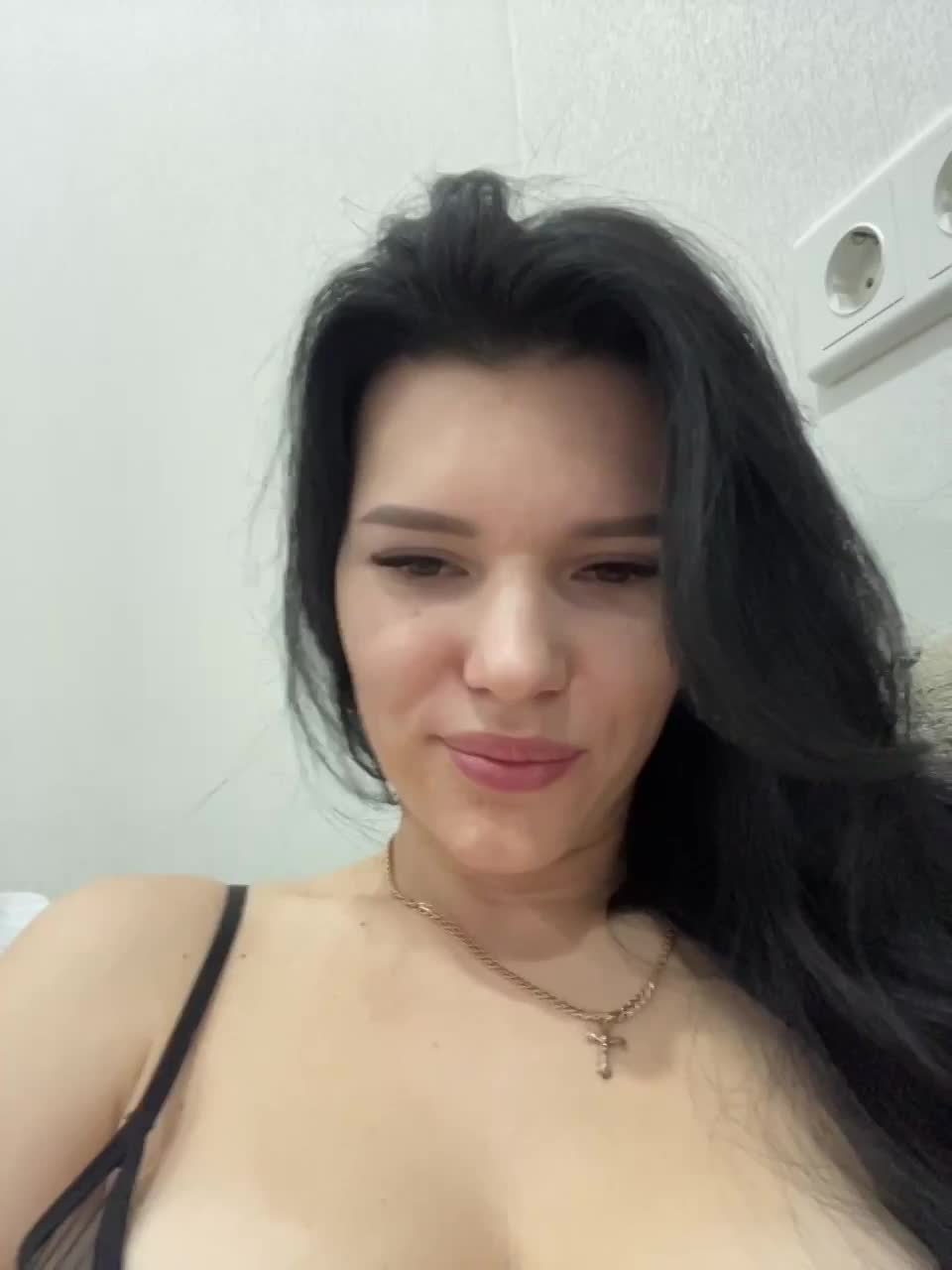 View or download file ladysunshine_ on 2023-02-01 from bongacams