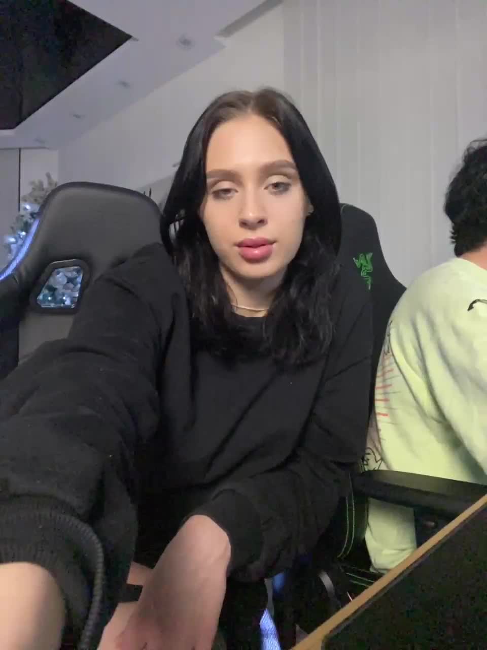 View or download file partynextnext on 2023-02-01 from bongacams