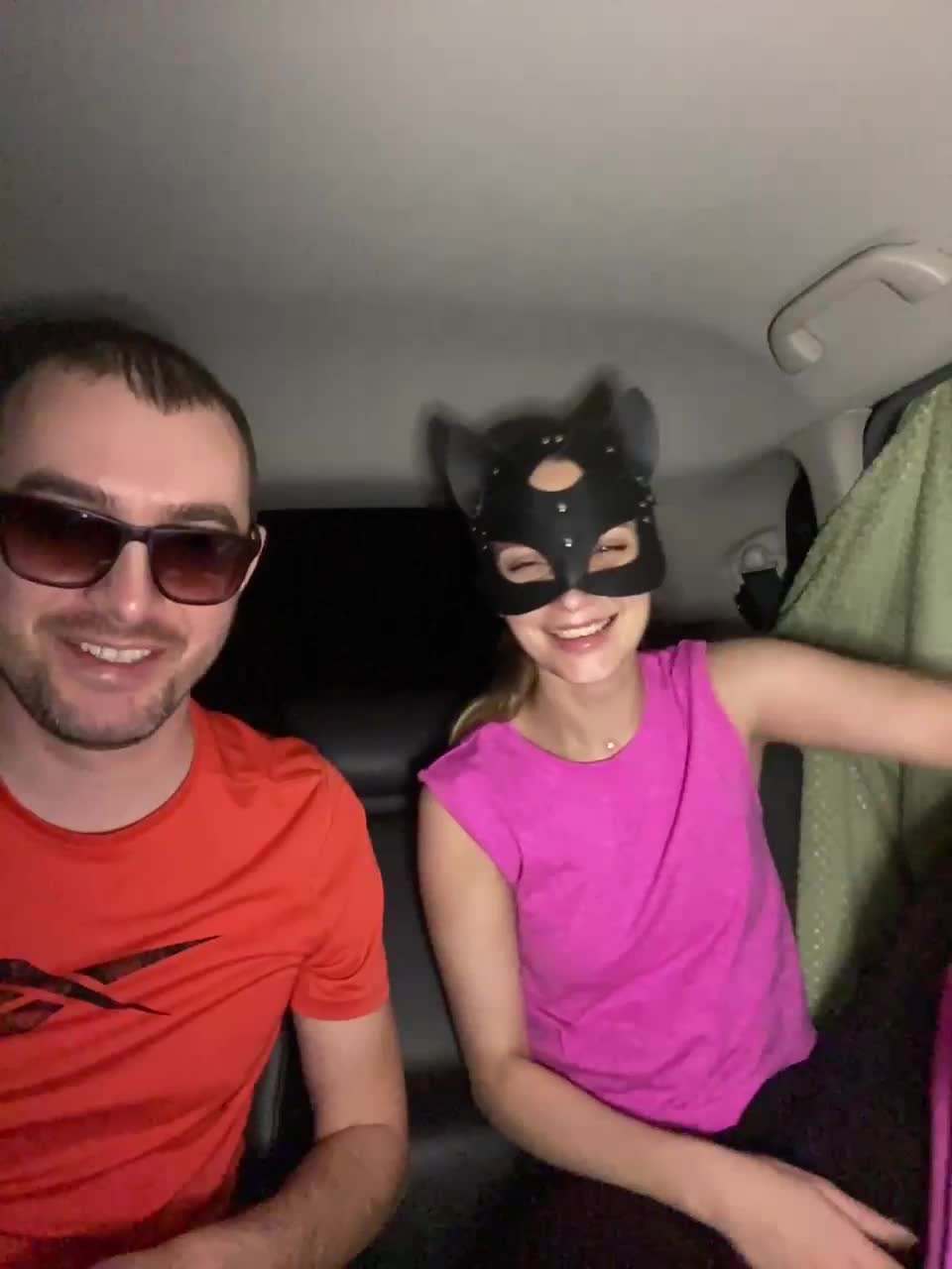 View or download file tchlen1 on 2023-02-01 from bongacams