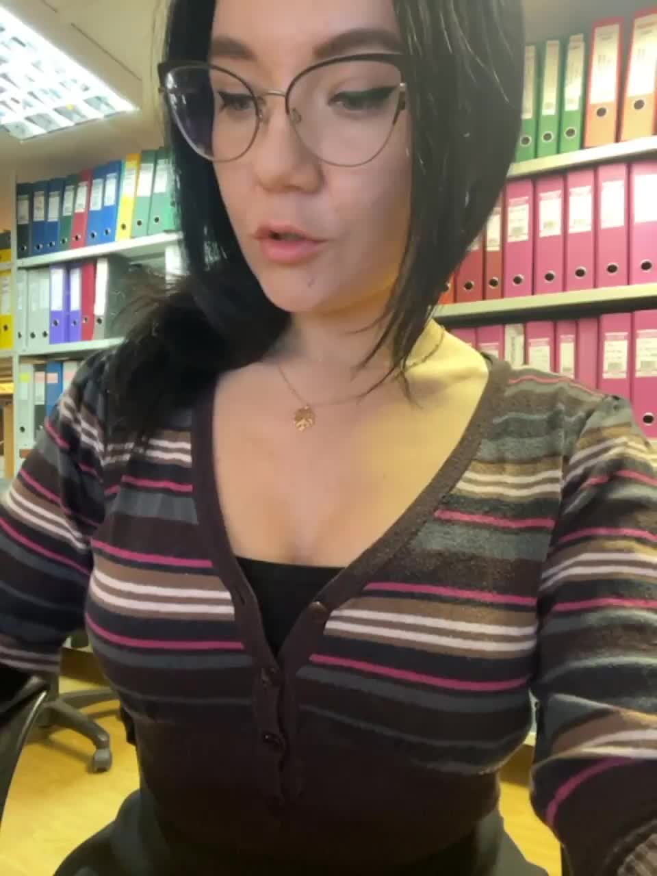 View or download file lilcatt on 2023-02-02 from bongacams