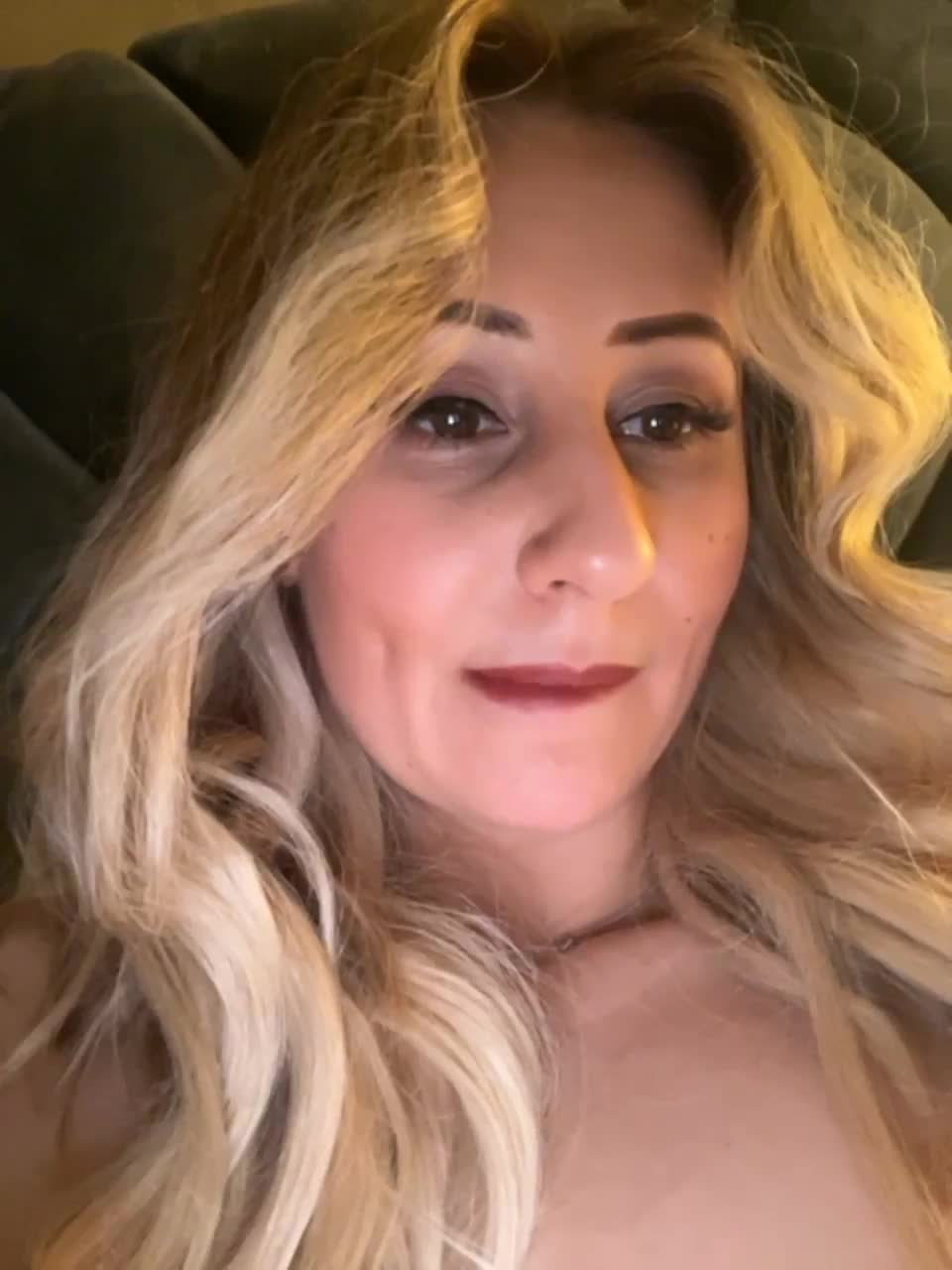 View or download file wowliliwow on 2023-02-02 from bongacams