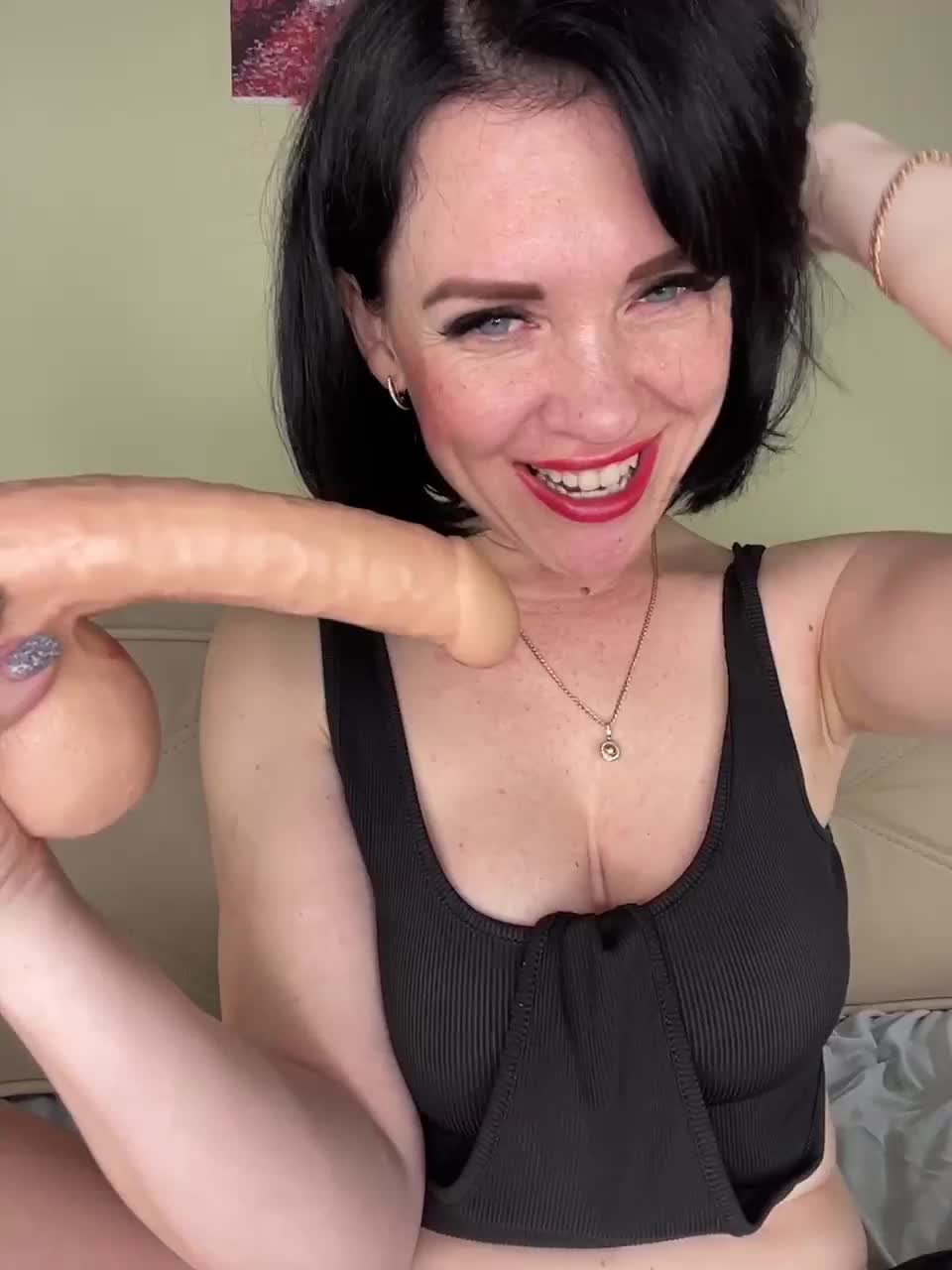 View or download file multixnxx on 2023-02-03 from Bongacams