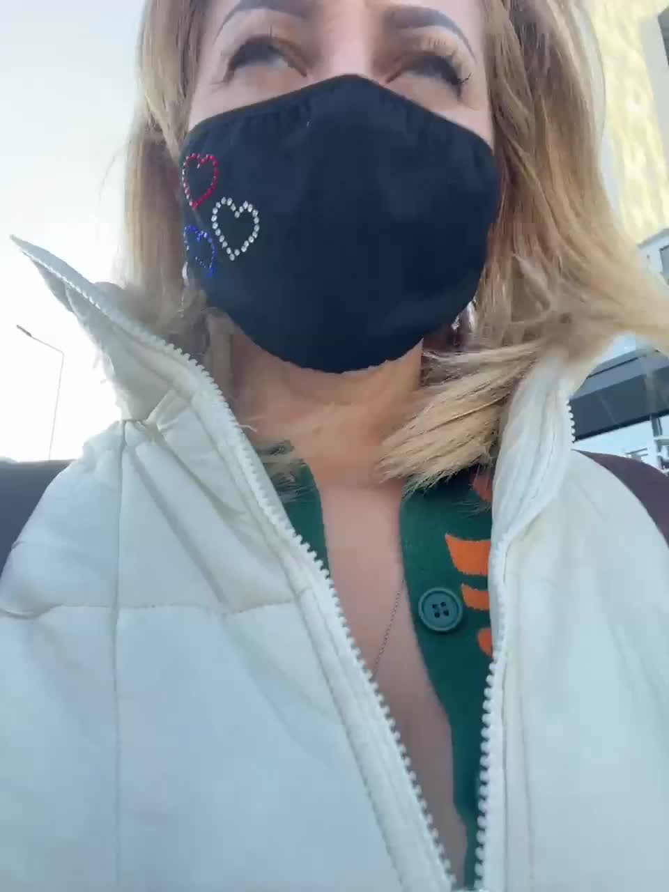 View or download file famouswomen on 2023-02-08 from bongacams