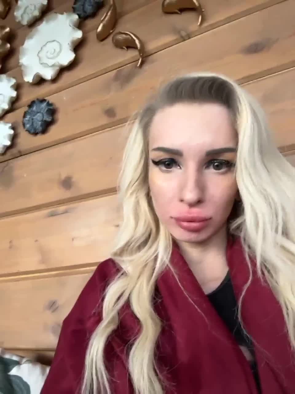 View or download file goldpussy69 on 2023-02-10 from bongacams