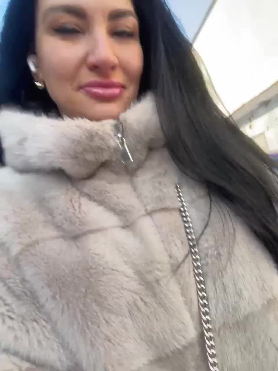 View or download file madelynn on 2023-02-10 from bongacams