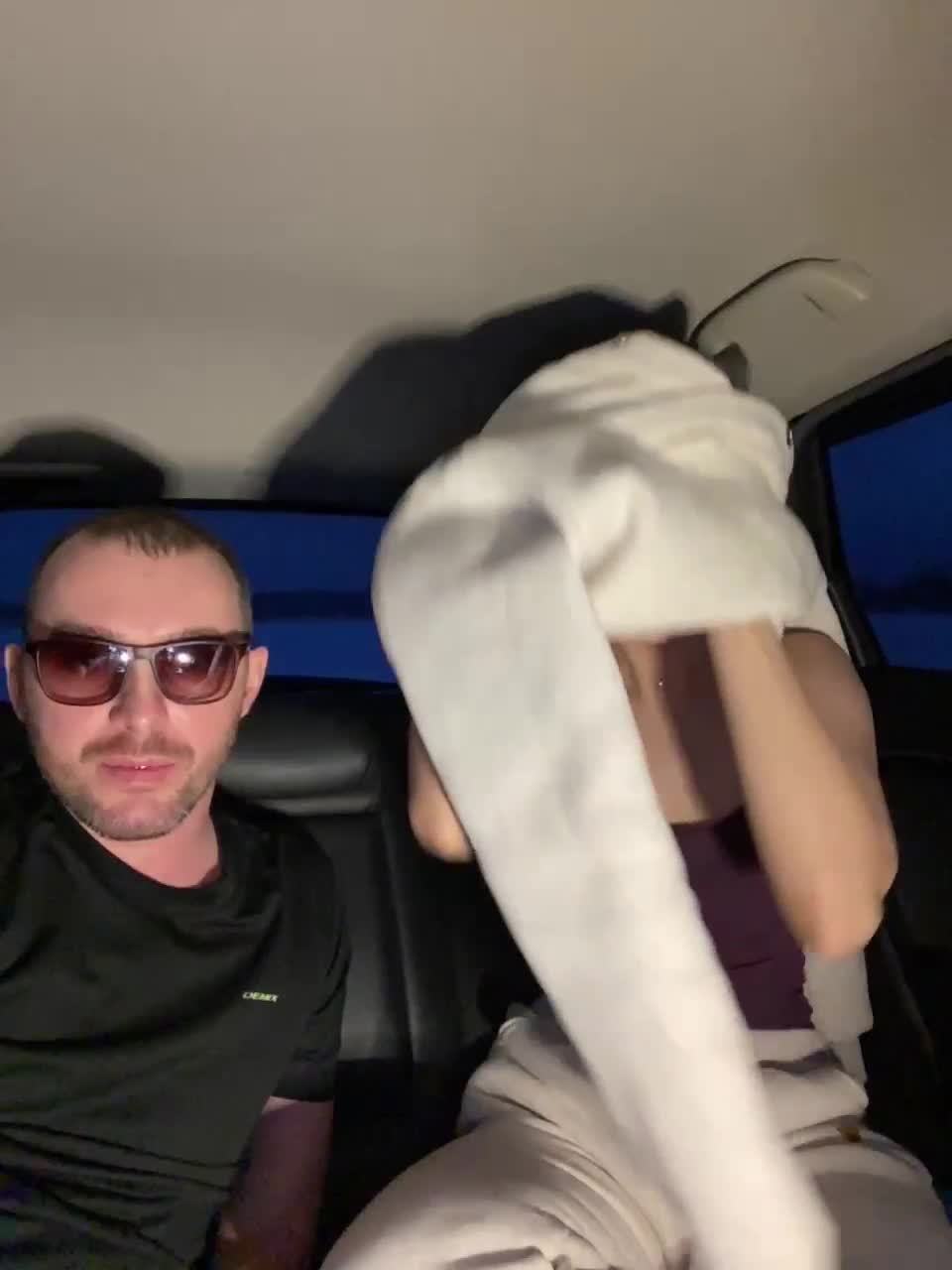 View or download file tchlen1 on 2023-02-10 from bongacams