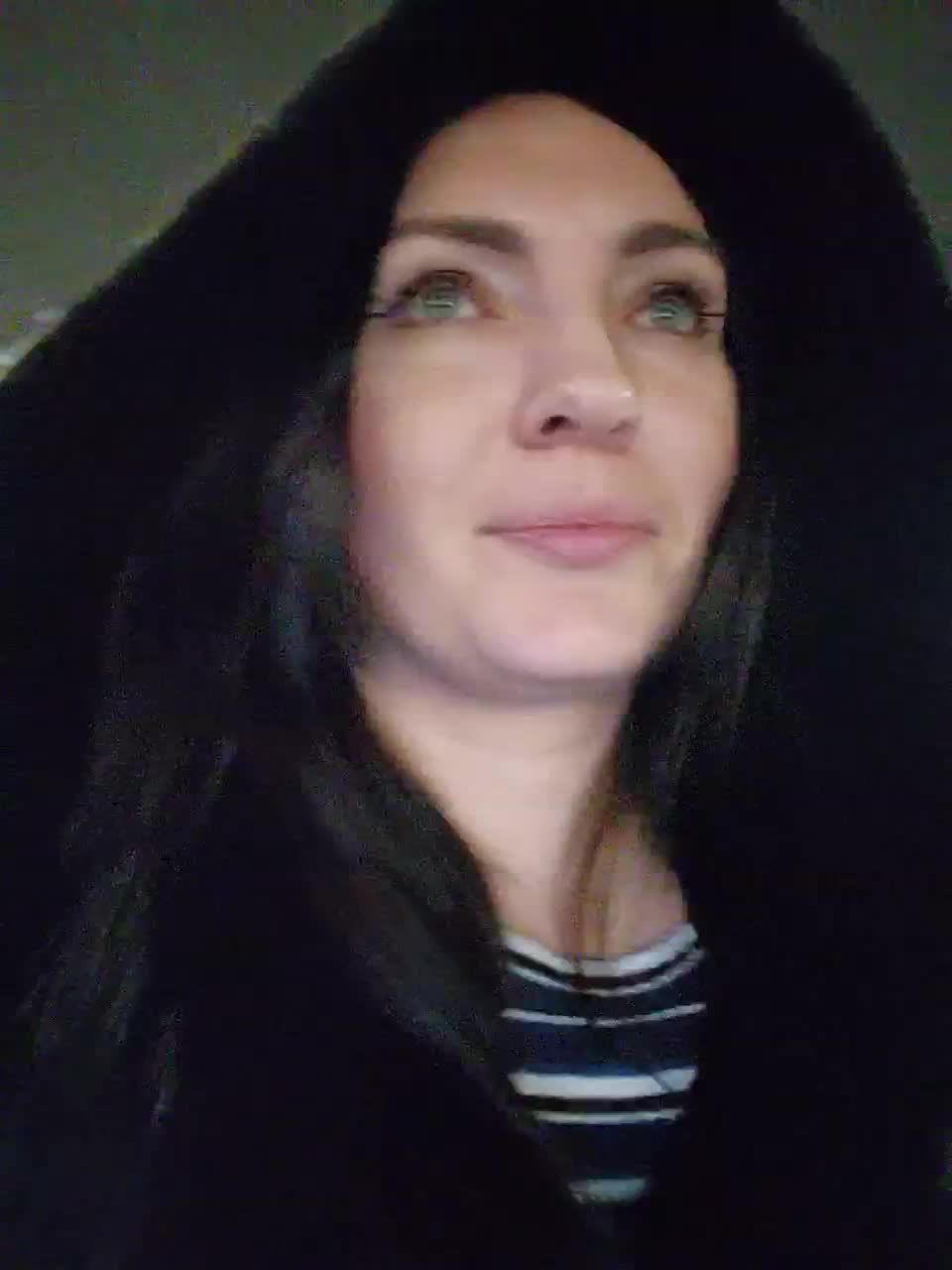 View or download file divora on 2023-02-12 from bongacams