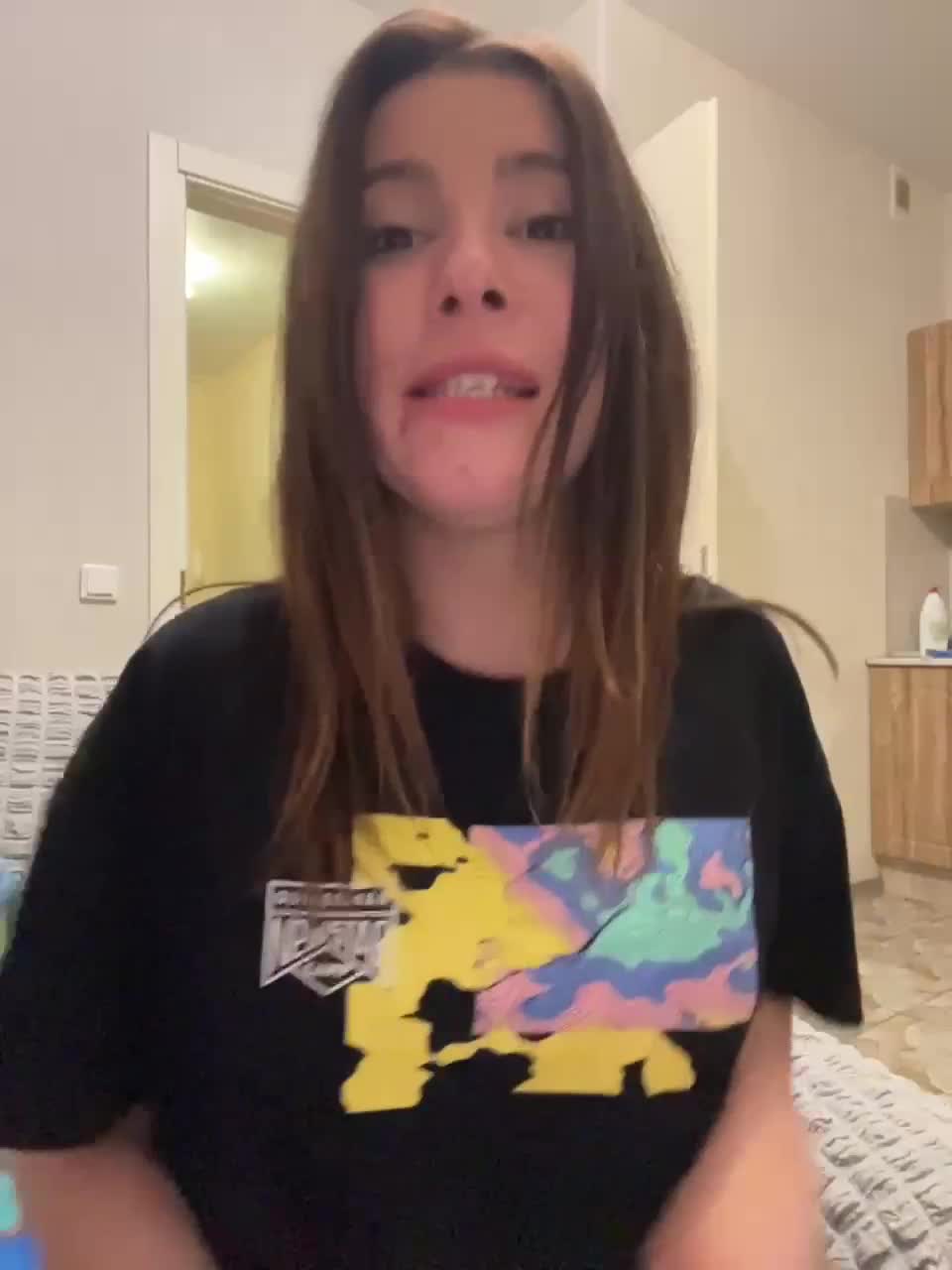 View or download file likavika on 2023-02-12 from bongacams