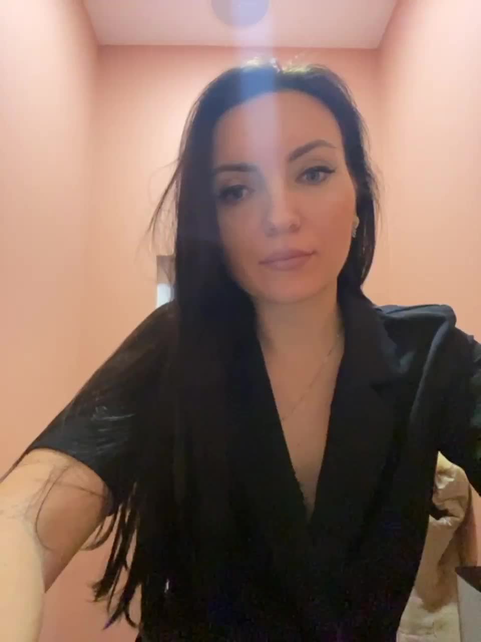 View or download file divora on 2023-02-13 from bongacams