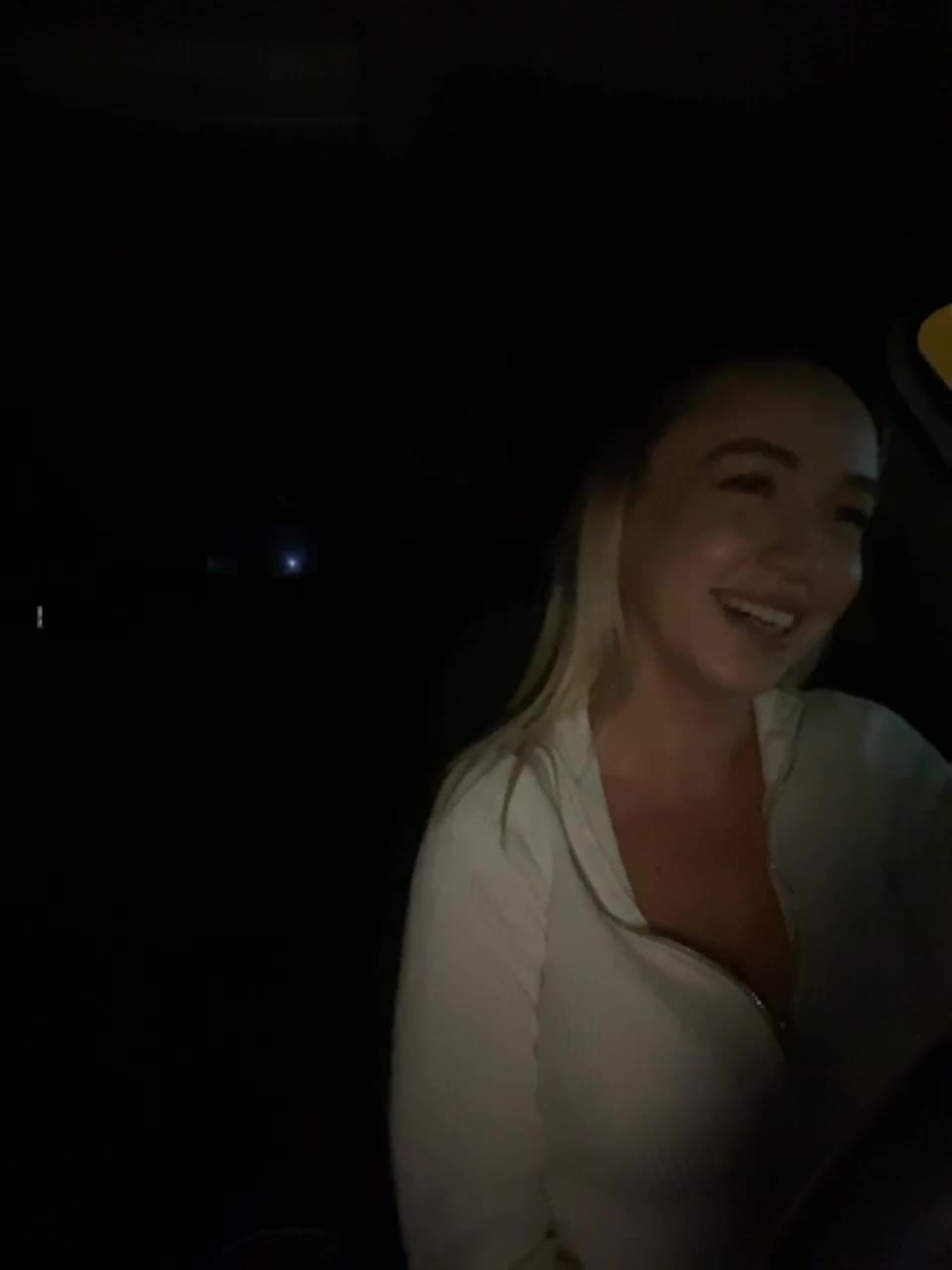 View or download file emili1_ on 2023-02-13 from bongacams