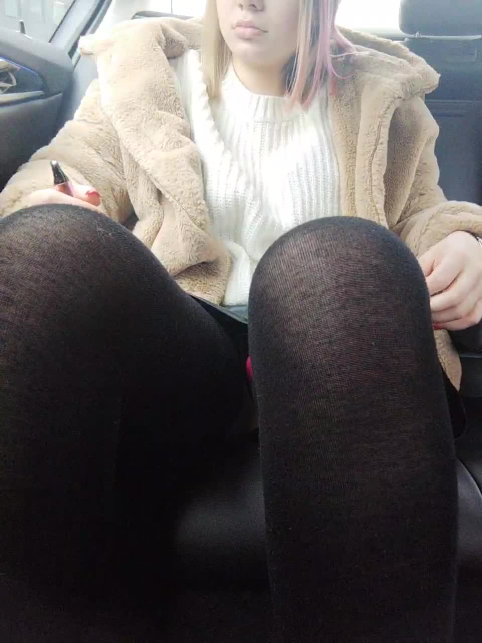 View or download file isabellast on 2023-02-13 from bongacams