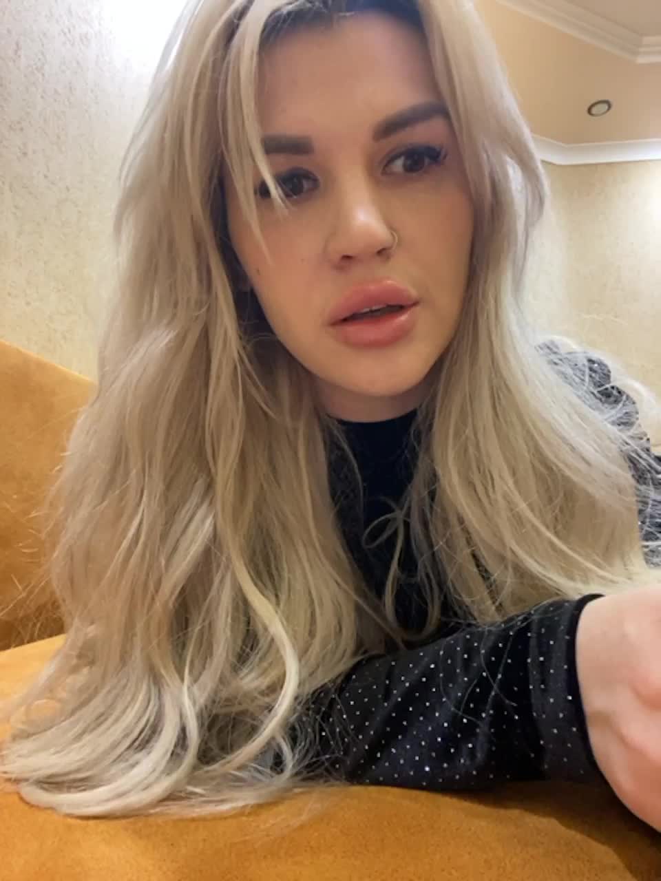 View or download file succubz on 2023-02-14 from bongacams