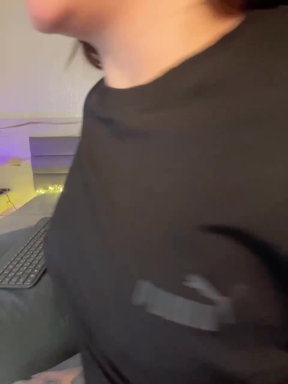 View or download file whoremira on 2023-02-14 from bongacams