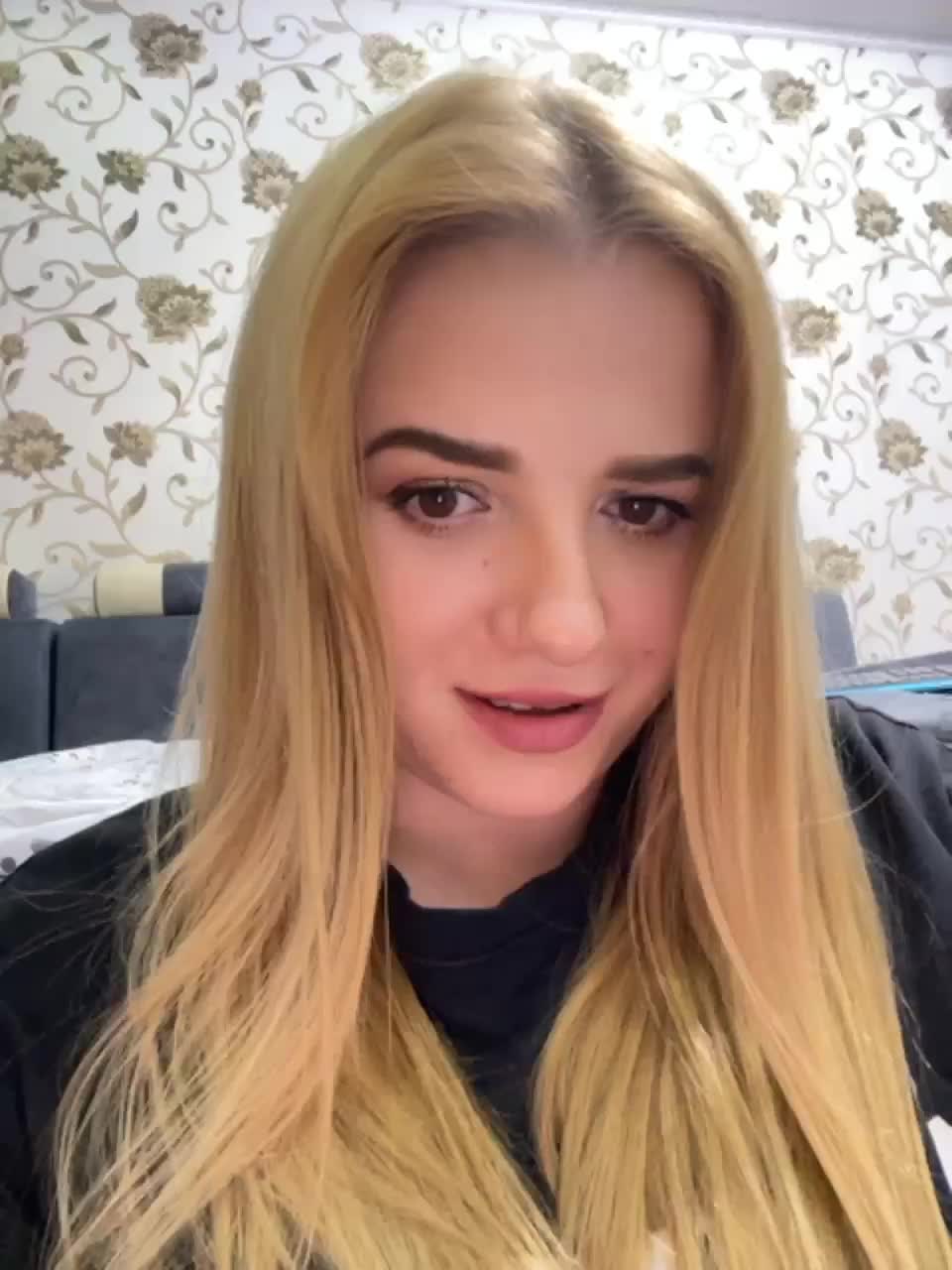 View or download file butterflysay on 2023-02-15 from bongacams